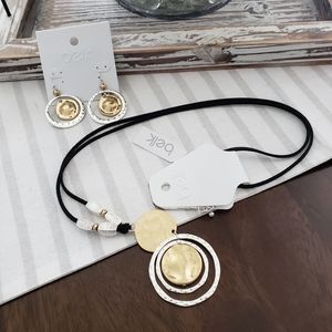 ***SOLD*** Long Necklace and Earring Set NWT